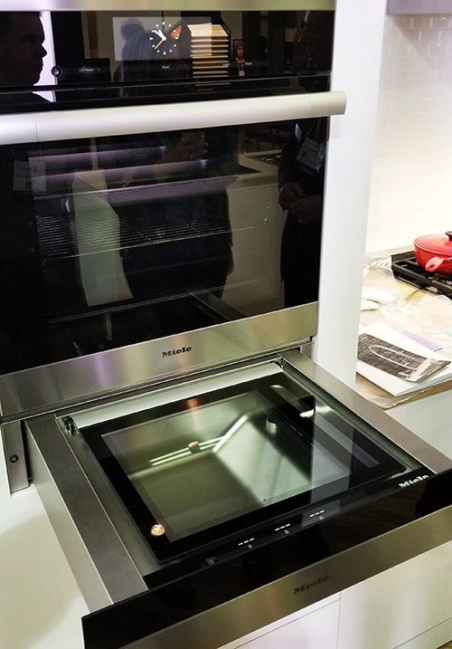 Top 10 Best Appliances and Kitchen Faucets from the 2018 Architectural Digest Design Show